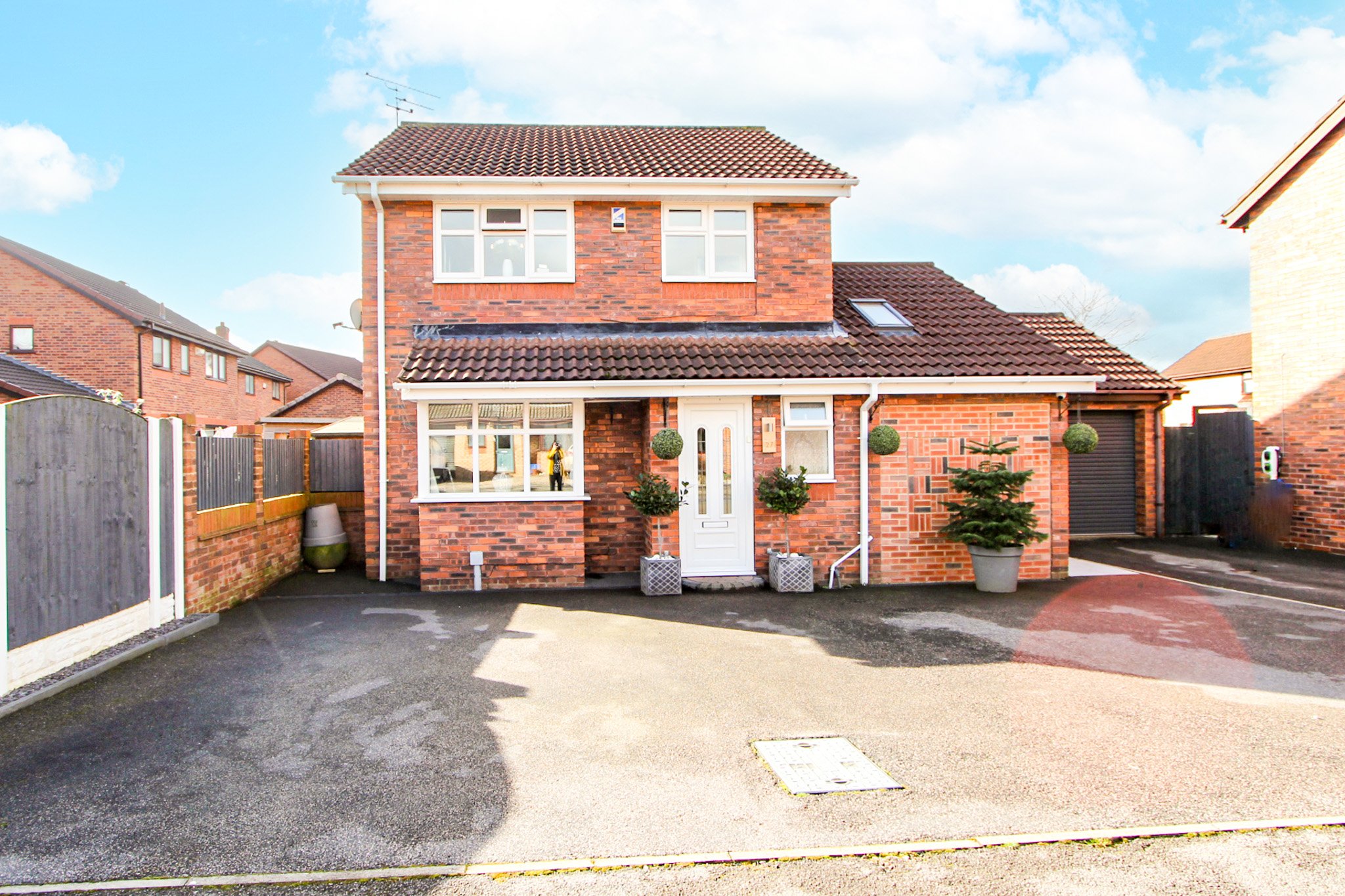 3 bedroom detached house for sale, Farnborough Drive, Cantley