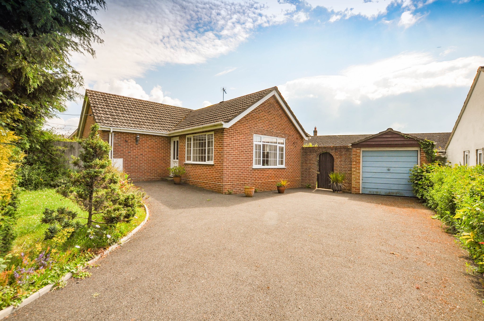Hayes Lane, Wimborne Fisks