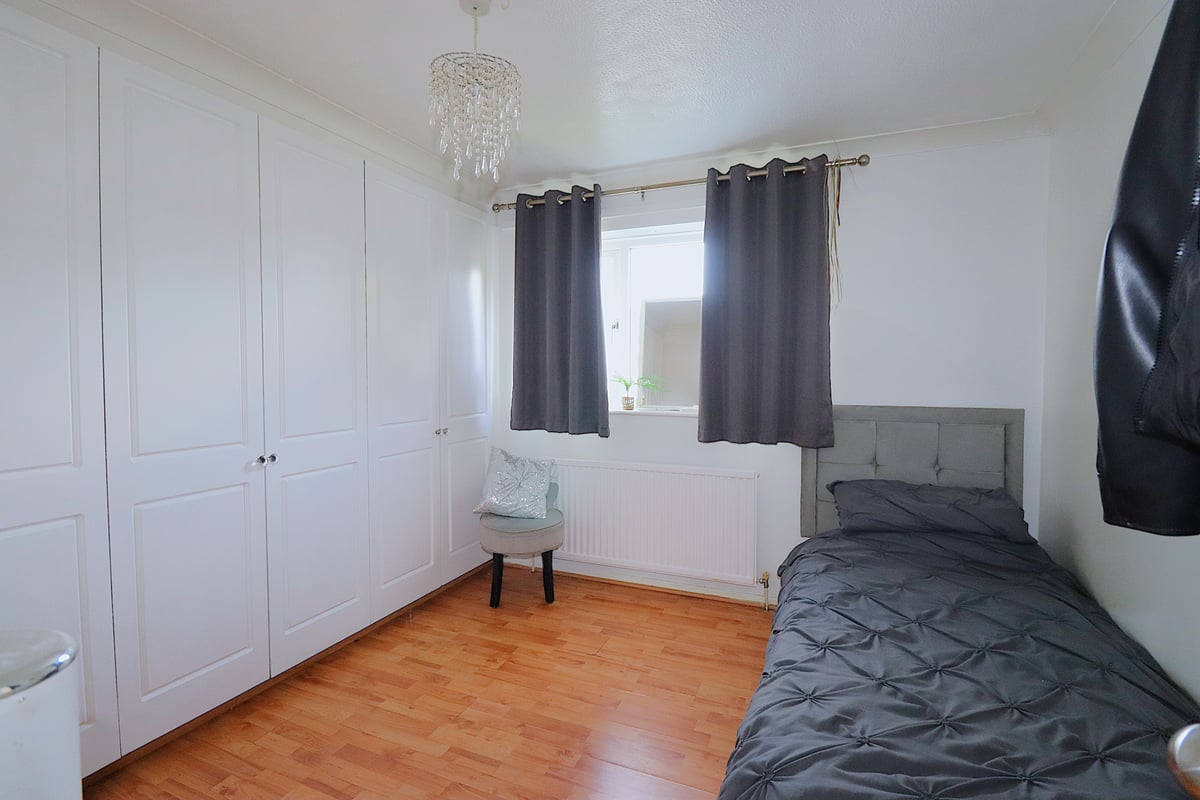 Bracklesham Close, Farnborough, GU14 8LR