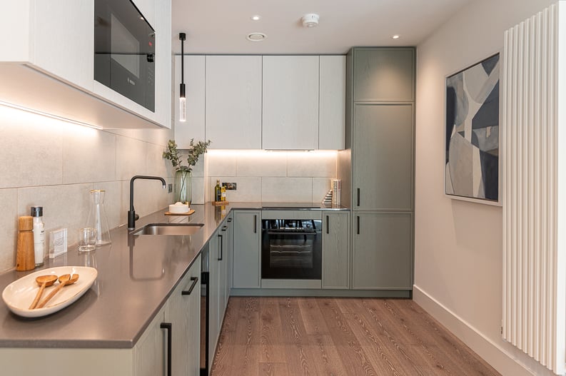 3 bedroom(s) apartment to sale in Major Draper Street, Royal Arsenal, London-image 2