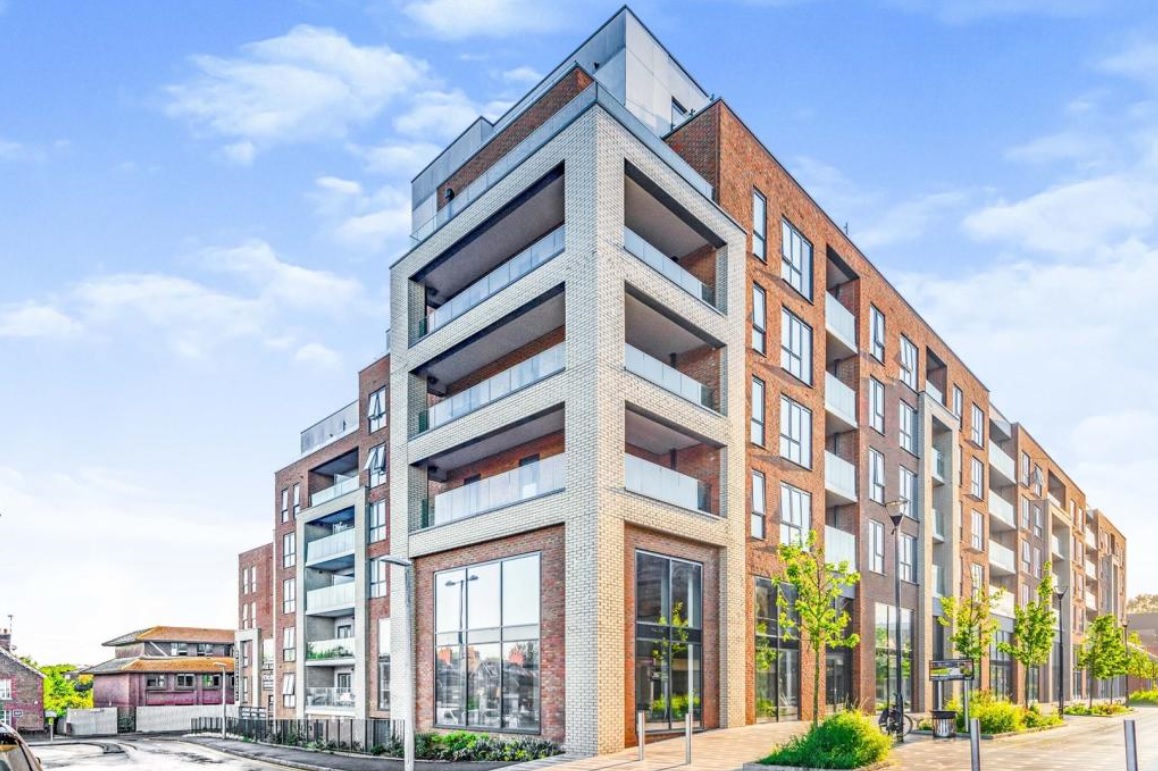 Elizabeth Place, Queens Road, East Grinstead, West Sussex