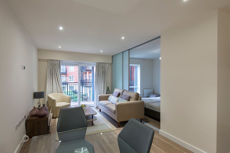1 bedroom(s) apartment to sale in Beaufort Square, Colindale, London-image 6