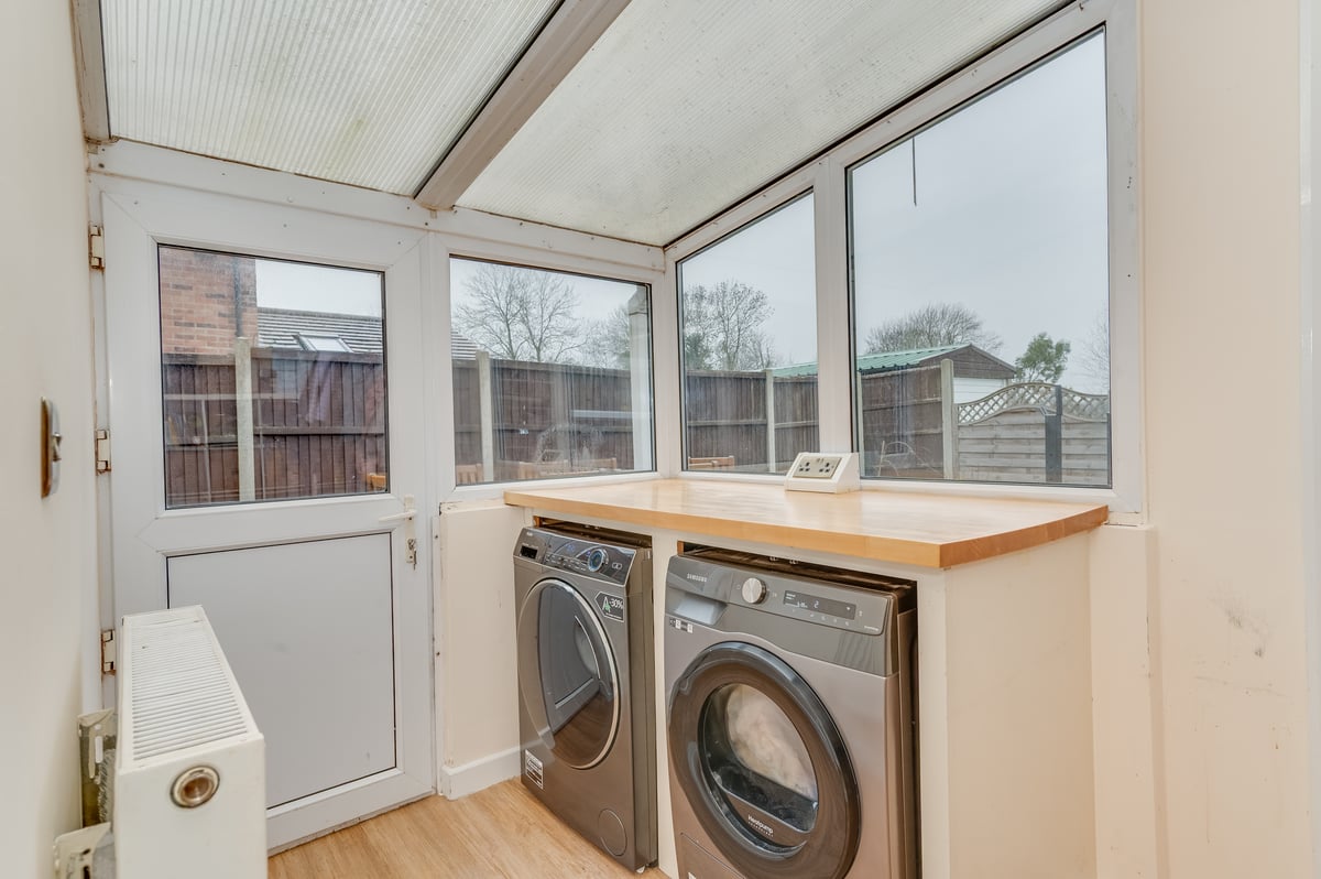 Loxley, Sturton Road, Retford, DN22 0AB