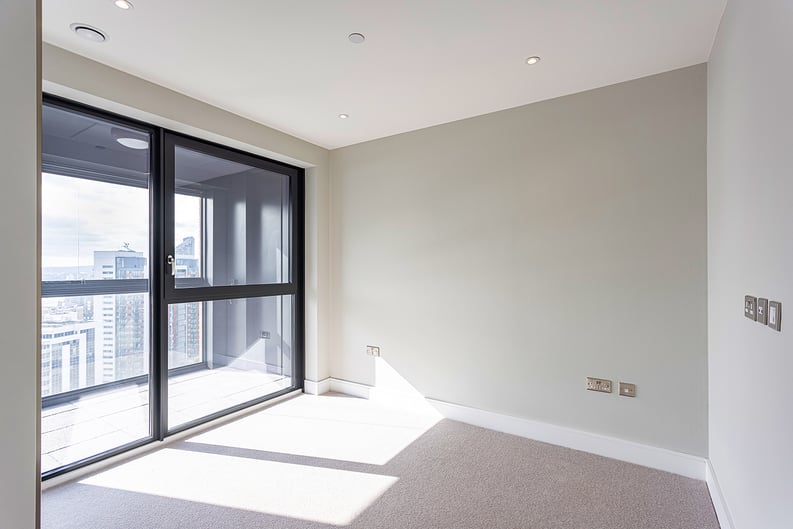 1 bedroom(s) apartment to sale in Silvocea Way, Canning Town, London-image 16