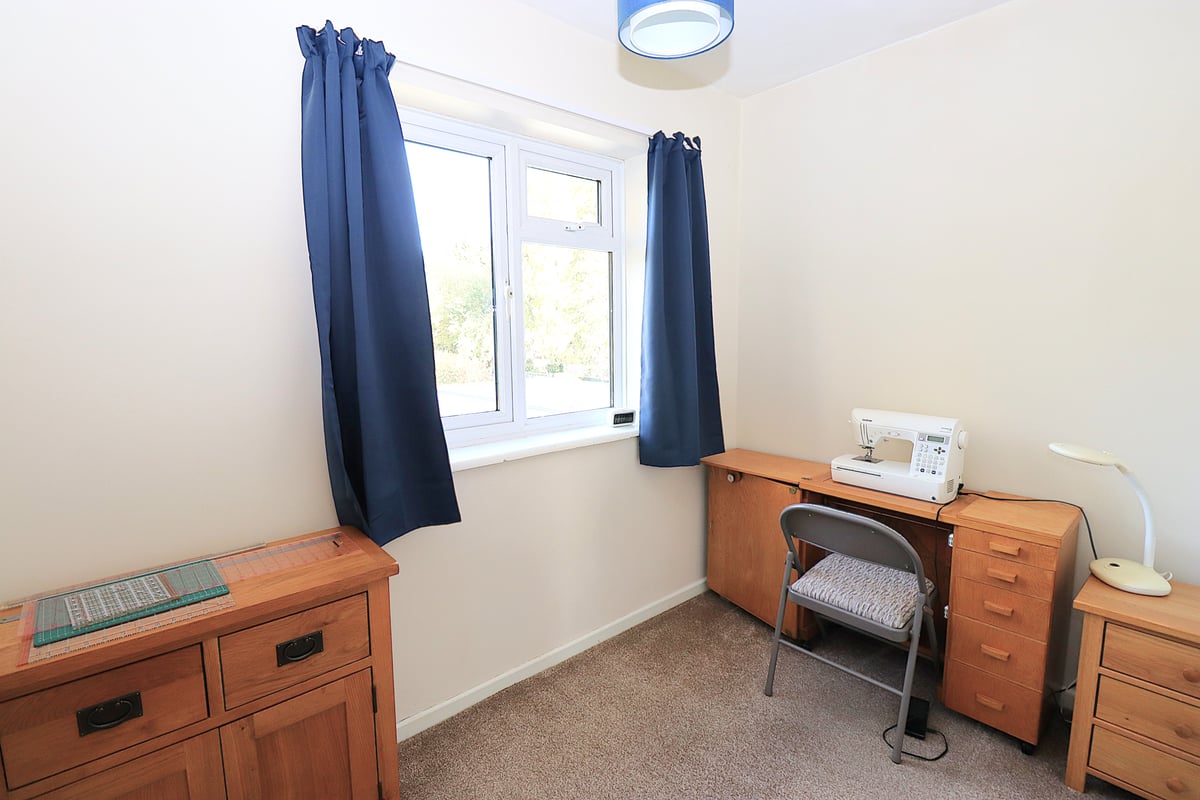 Southwood Road, Farnborough, GU14 0JQ