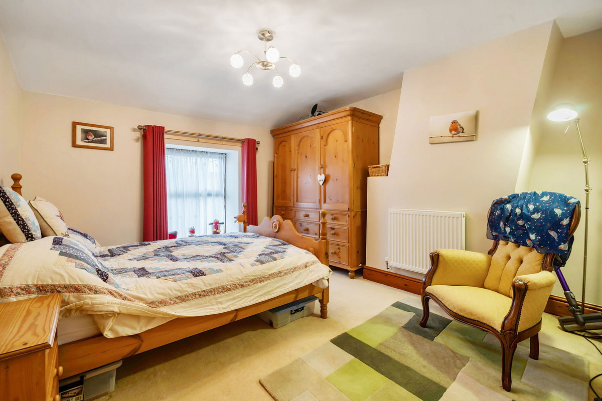 North Farm with Land, Hargreaves Fold Lane, Rossendale, BB4 9RU