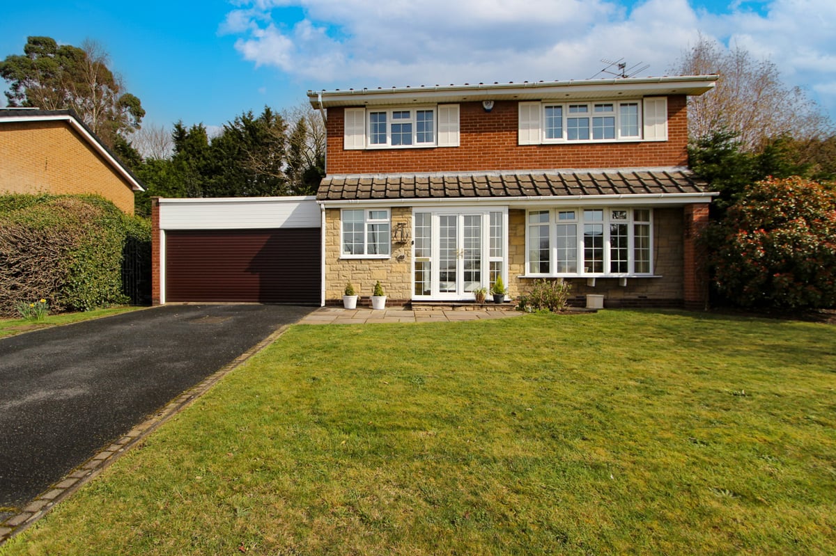 4 bedroom detached house for sale, The Hollows, Bessacarr, Doncaster The Property Hive Estate