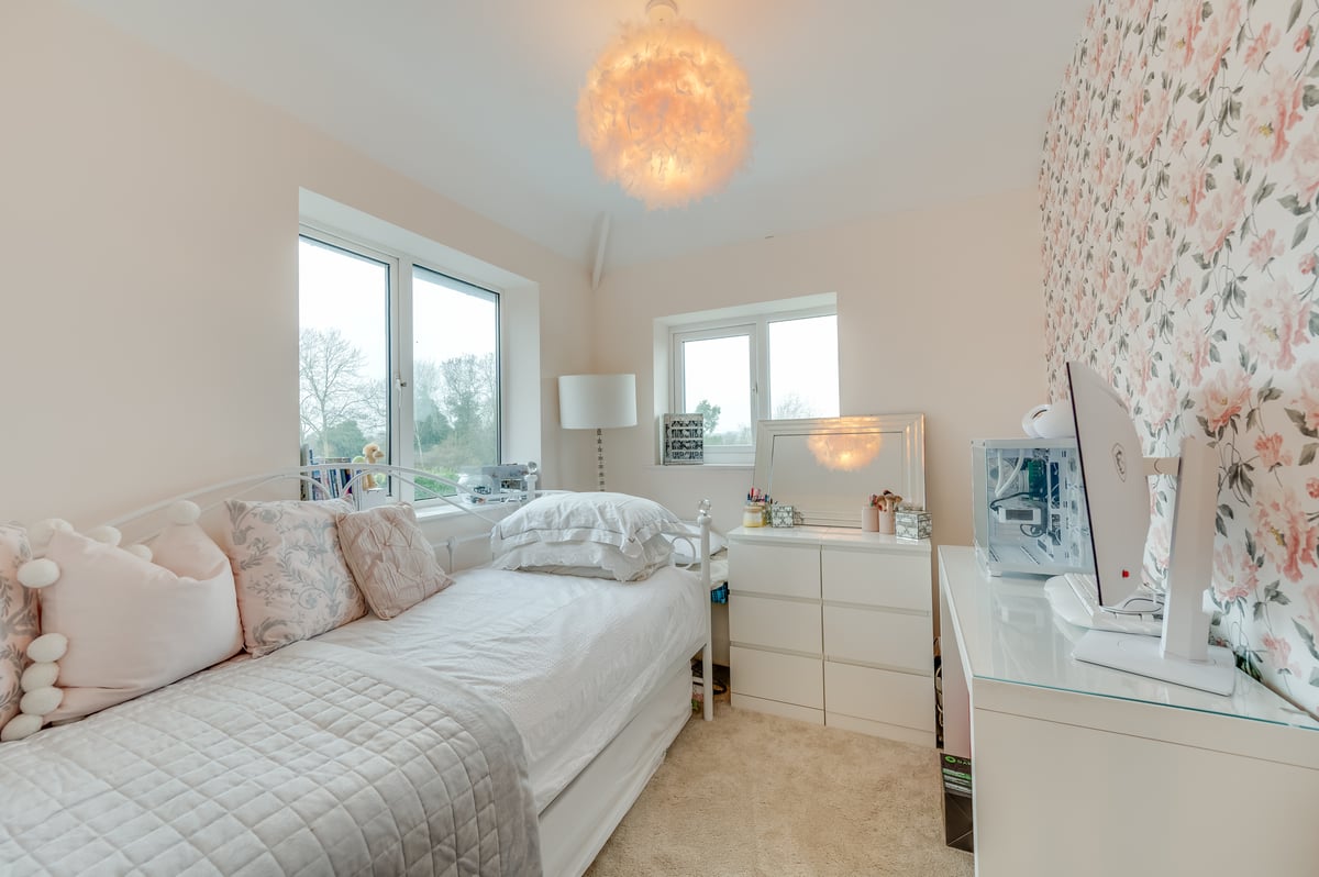 Loxley, Sturton Road, Retford, DN22 0AB