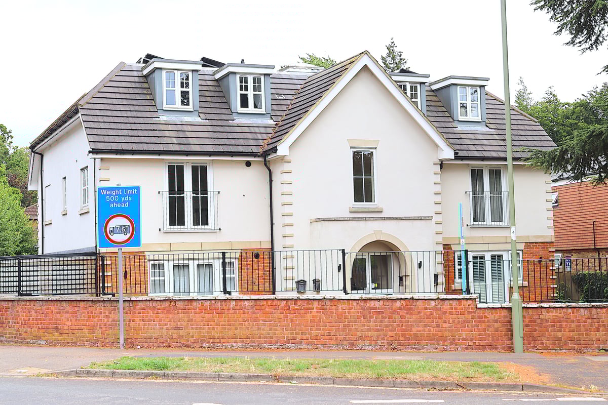 Flat 5, Ward Court, 2 Rectory Road, Farnborough, GU14 7DG