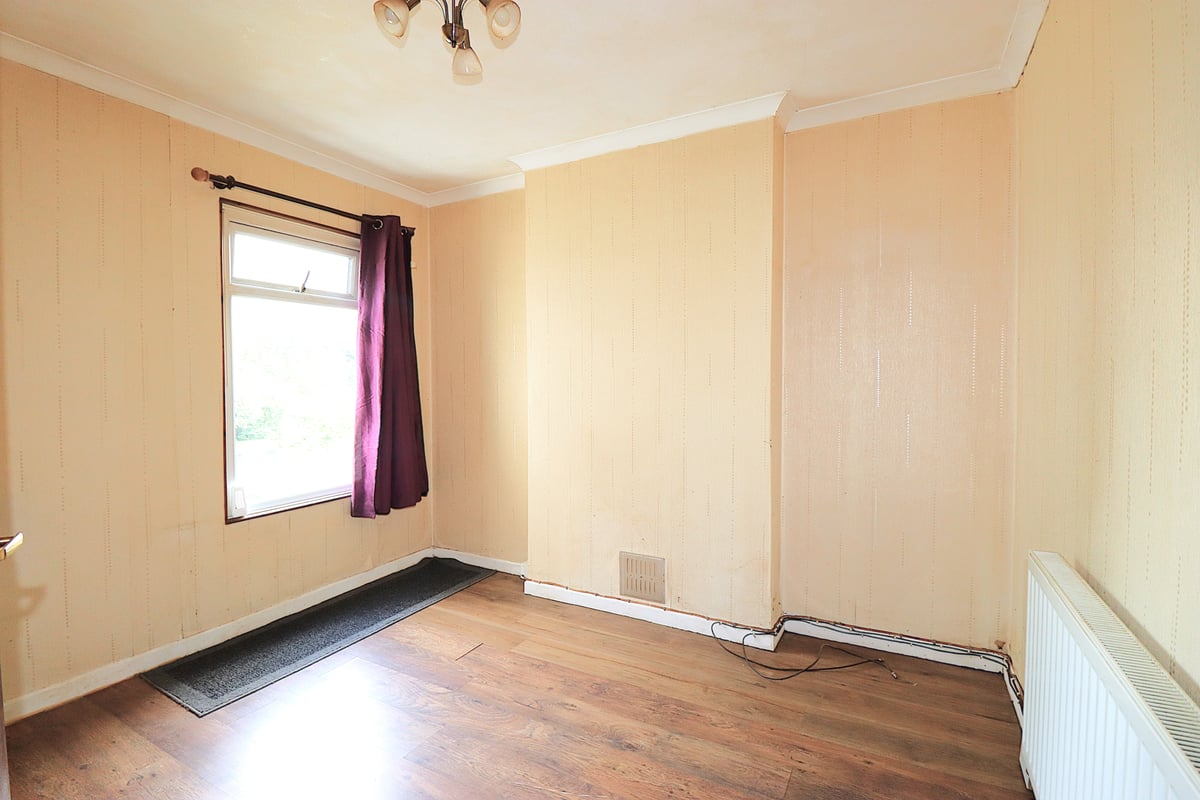  Cross Street, FARNBOROUGH, GU14 6AB