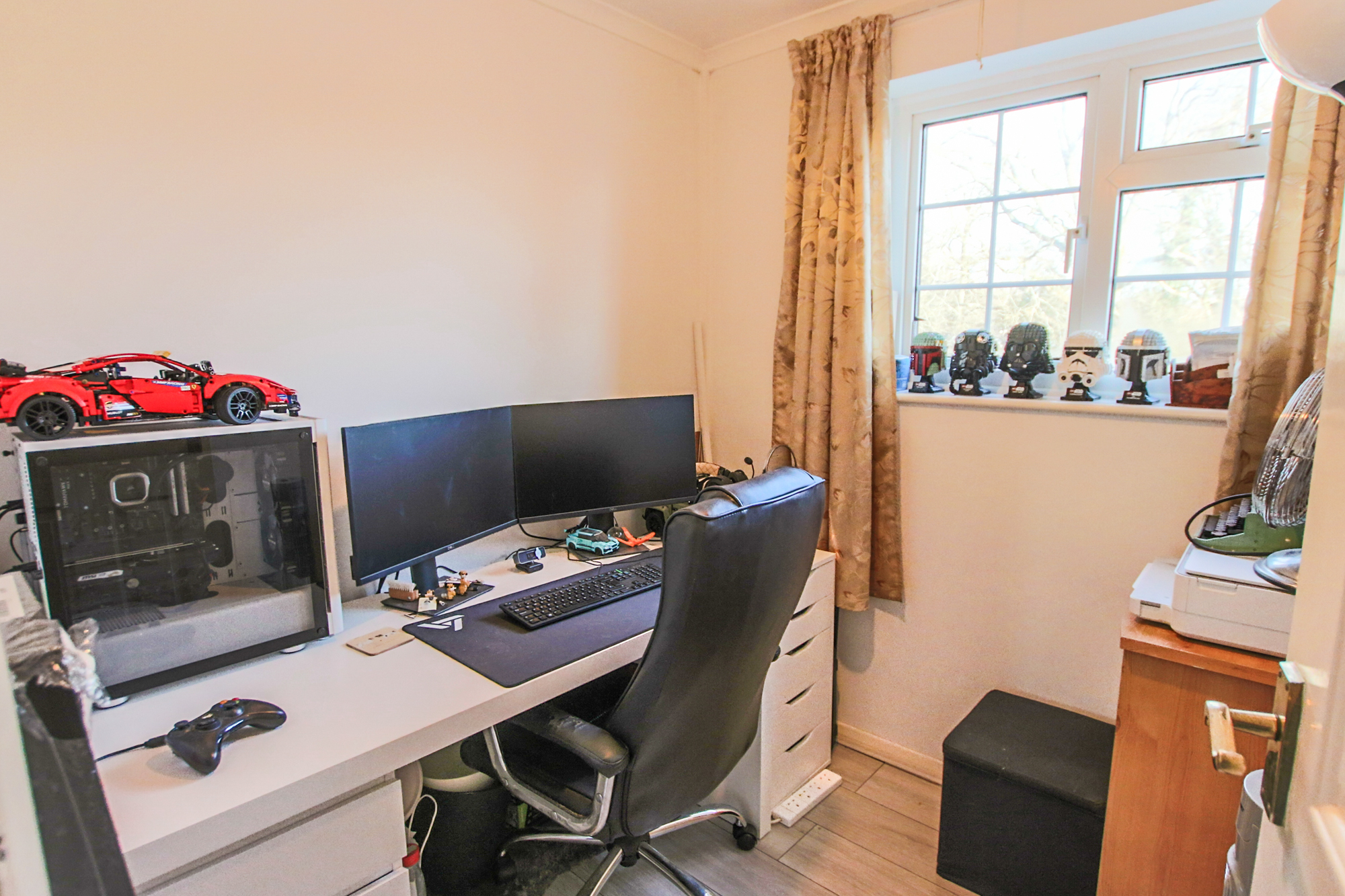 Estcots Drive, East Grinstead, West Sussex