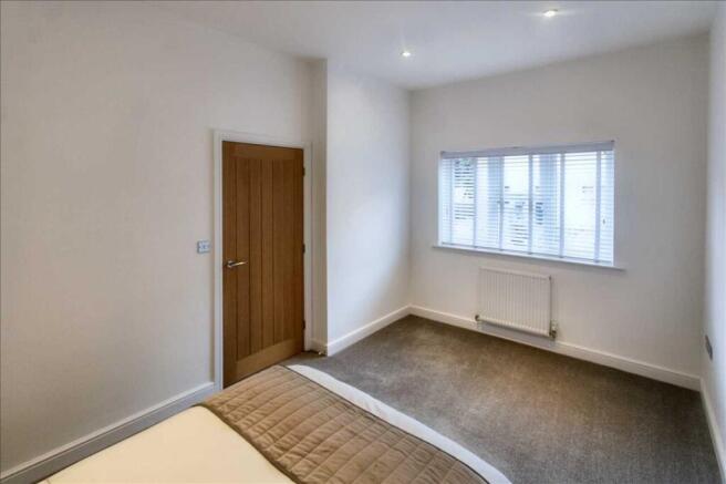 Frearson Close, Nottingham, NG16 3UF