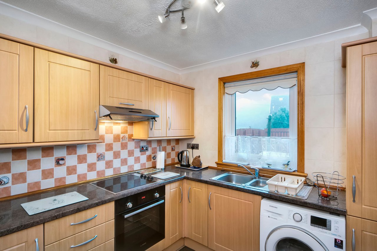 House for sale in Penicuik 36 Windsor Drive, Penicuik Thorntons