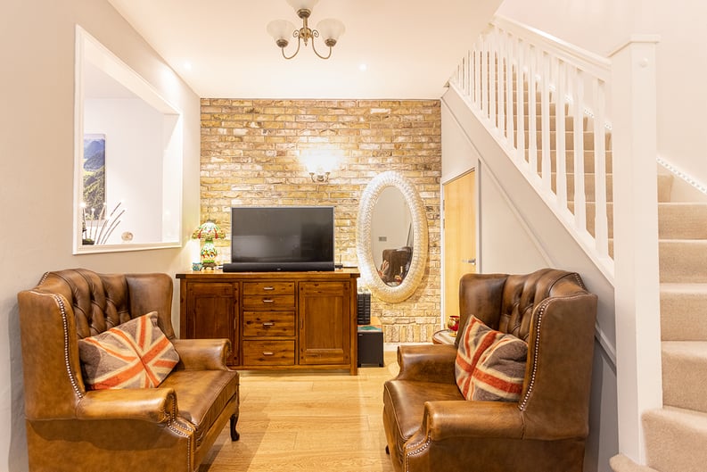 3 bedroom(s) apartment to sale in Felar Walk, Colindale, London-image 4