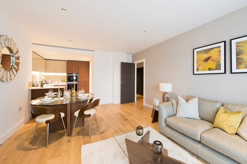 2 bedroom(s) apartment to sale in Kew Bridge Road, Brentford-image 6