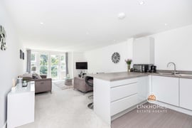 Castle Hill House | Thumbnail