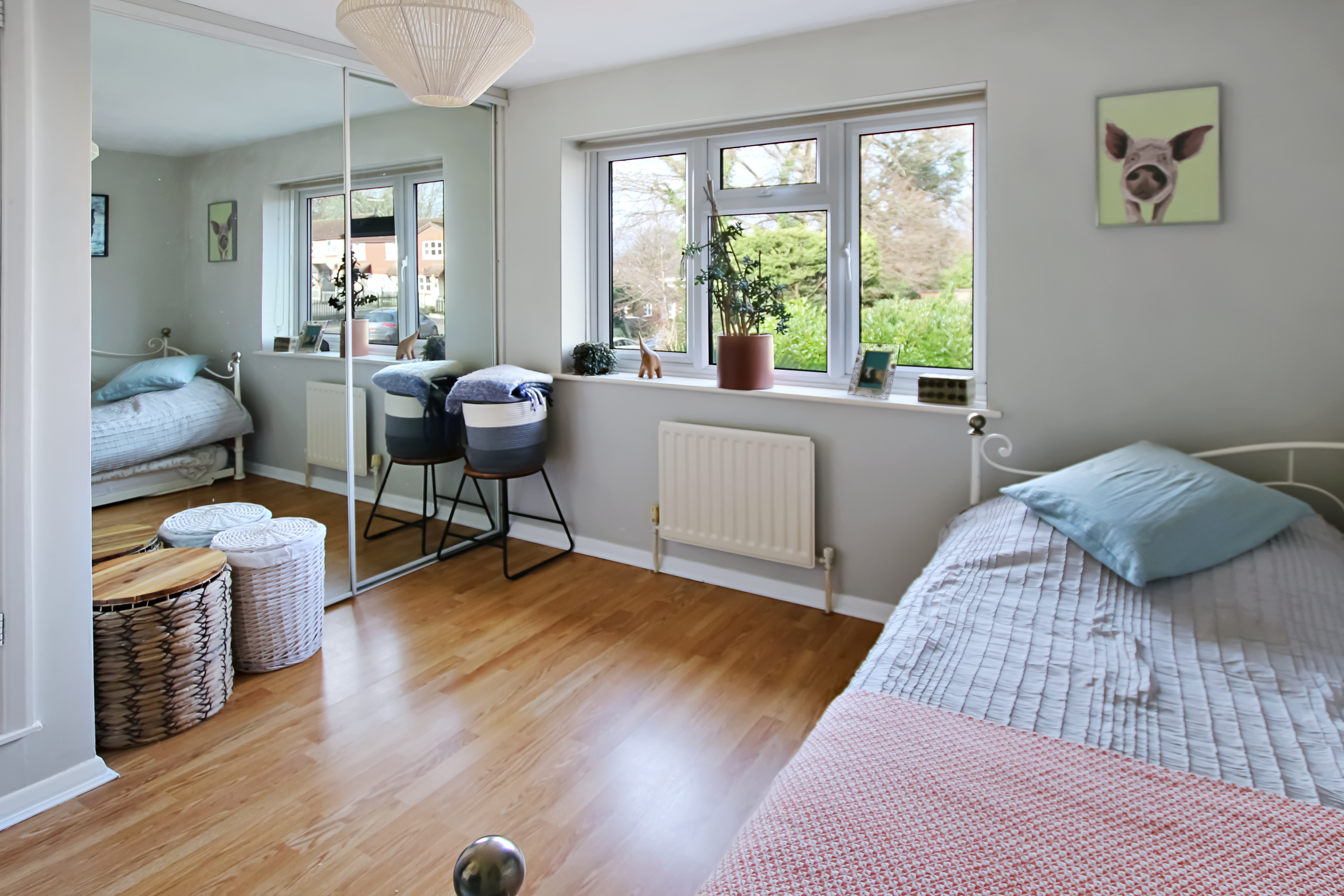 Dorset Gardens, East Grinstead, West Sussex