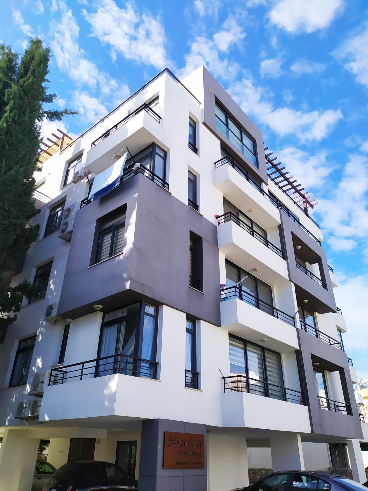 Luxury, Secure and Conveniently Located  2 Bedroom Apartment in Central Kyrenia, with Individual Title Deeds, Kyrenia Center