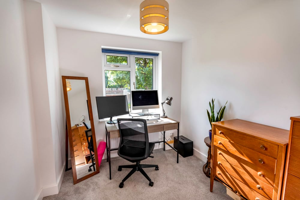 High Street, Doncaster, DN10 4NY