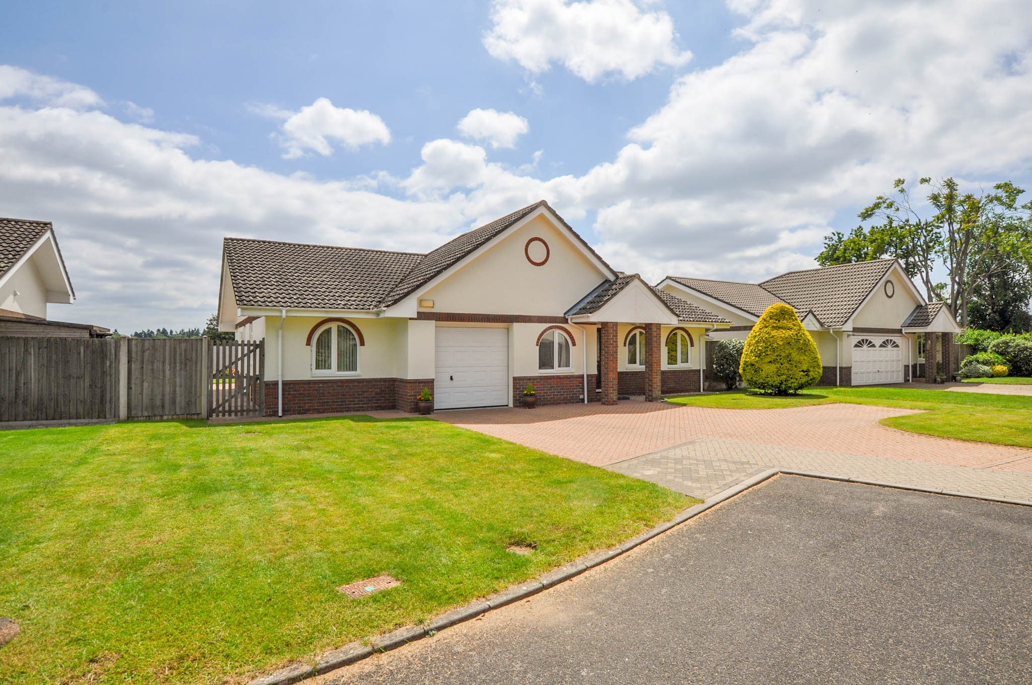 Fernway Close, Wimborne
