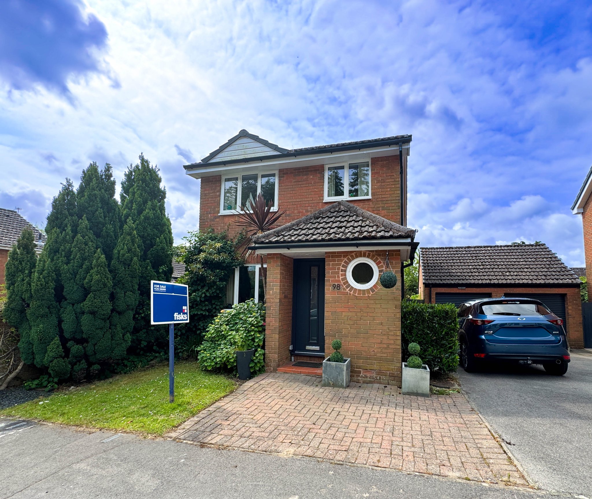 Bridle Way, Wimborne