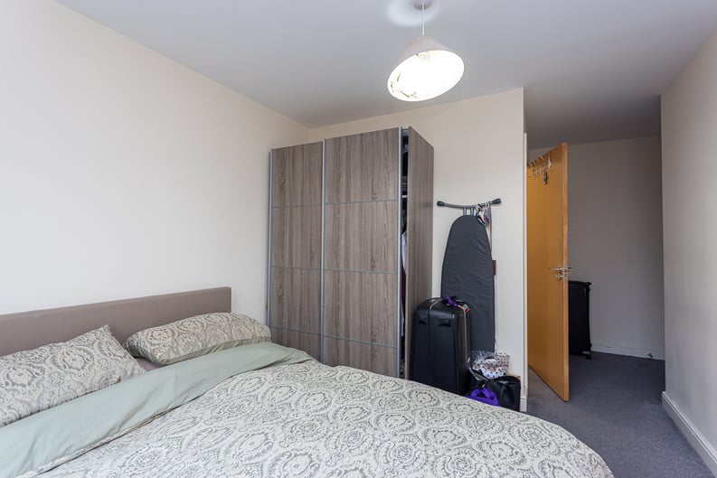 3 bedroom(s) apartment to sale in 7 Charcot Road, Colindale, London-image 14