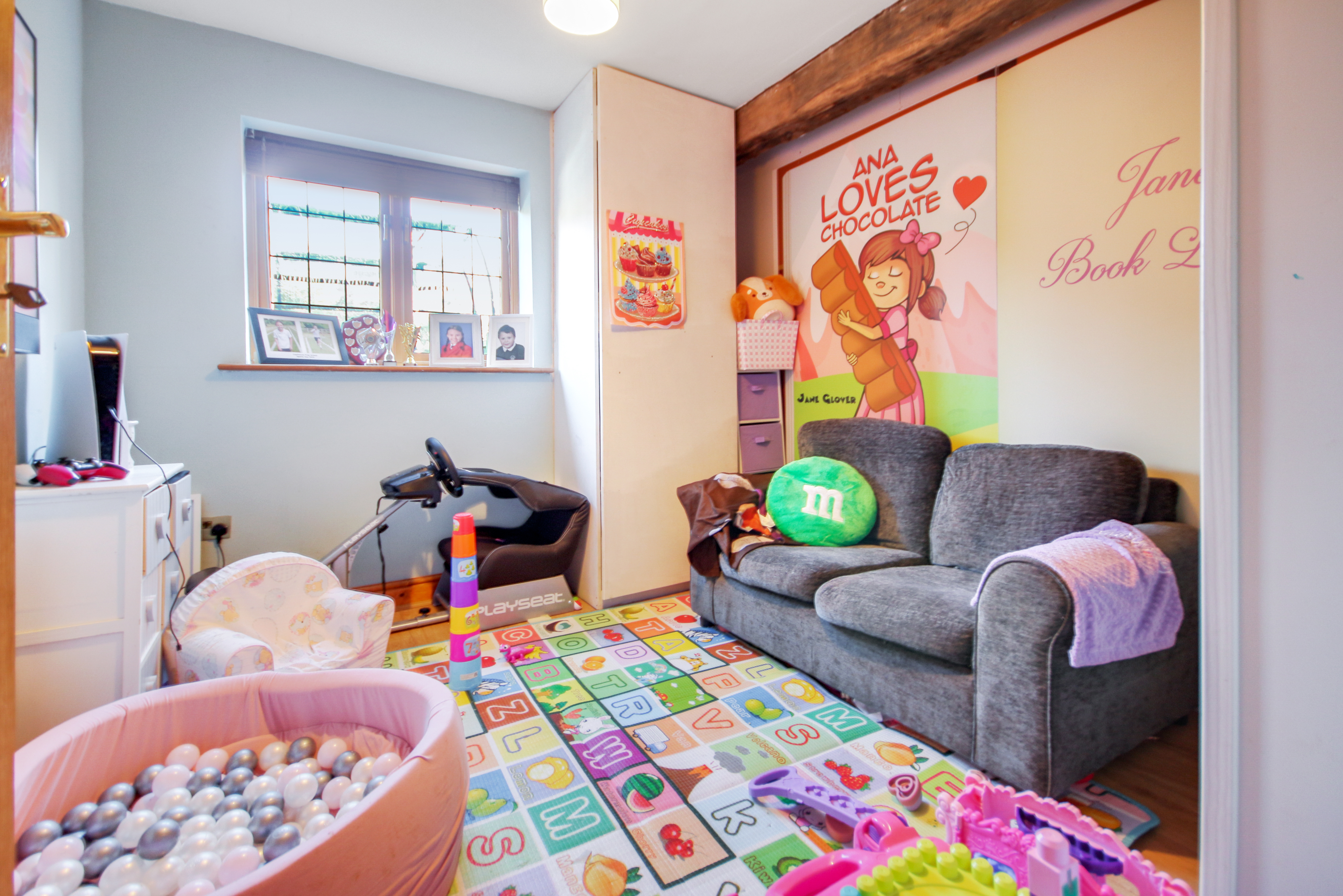 Brookhill Road, Crawley, West Sussex