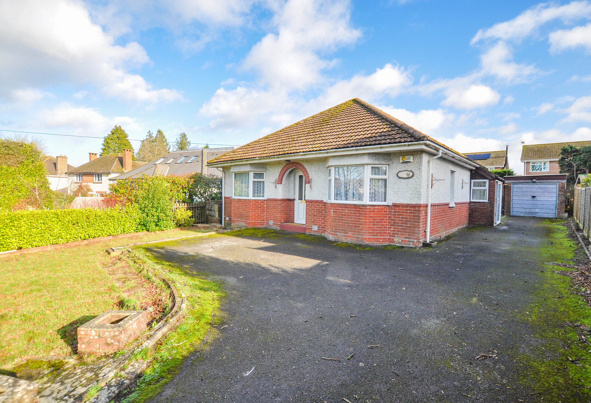 Gravel Hill, Wimborne Fisks