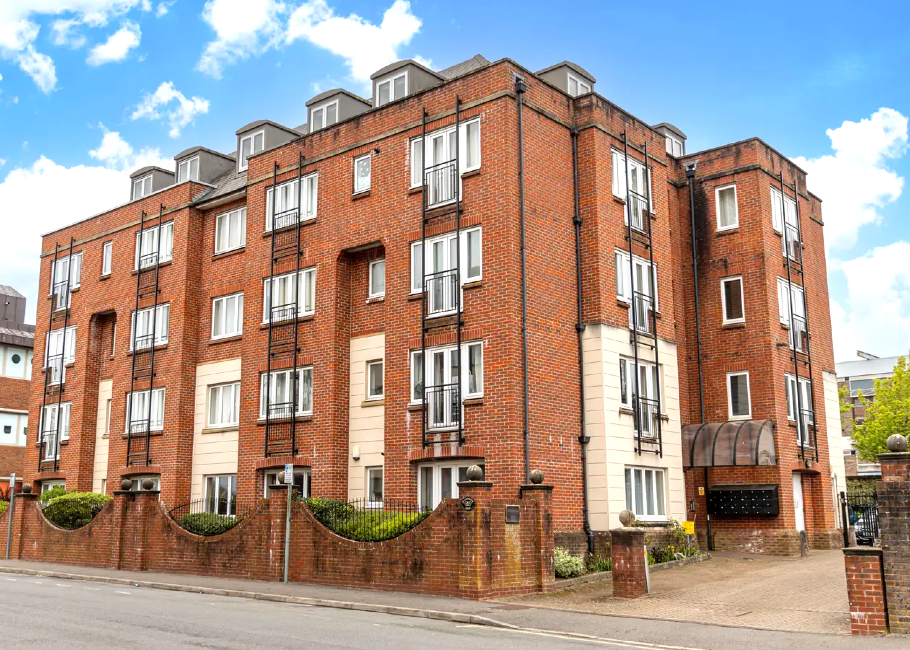 Garland Road, East Grinstead, West Sussex