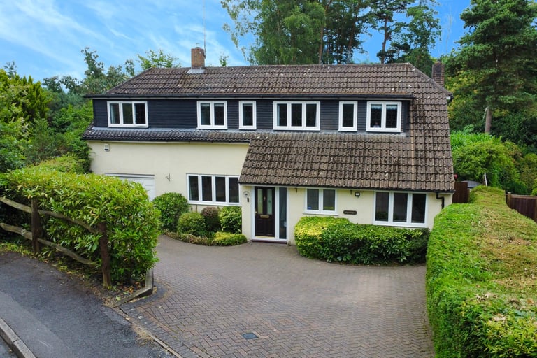 CAMBERLEY, £750,000