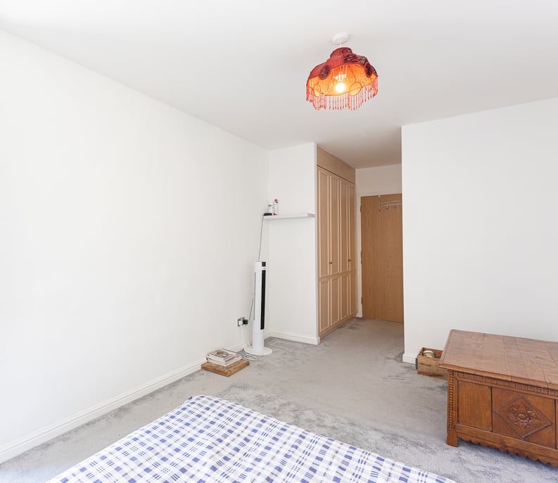2 bedroom(s) apartment to sale in Maritime Quay, Isle of Dogs, London-image 9